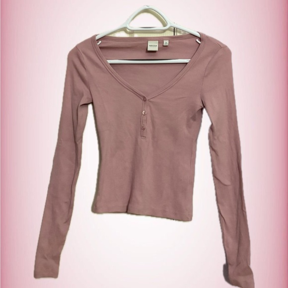 Aritzia Dusty Pink Long Sleeve Top - Picture 1 of 2